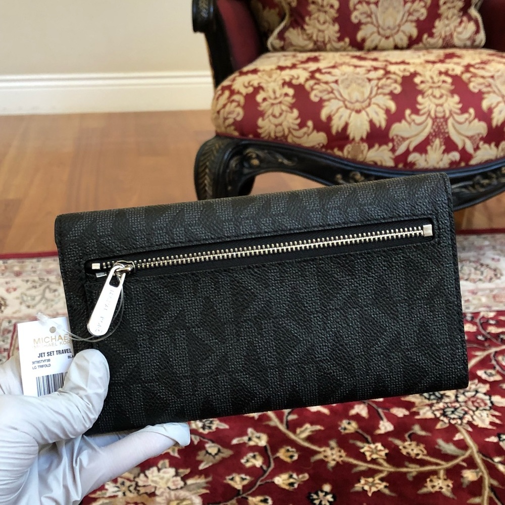 Authentic Michael Kors backpack&wallet swt - Picture 2 of 8